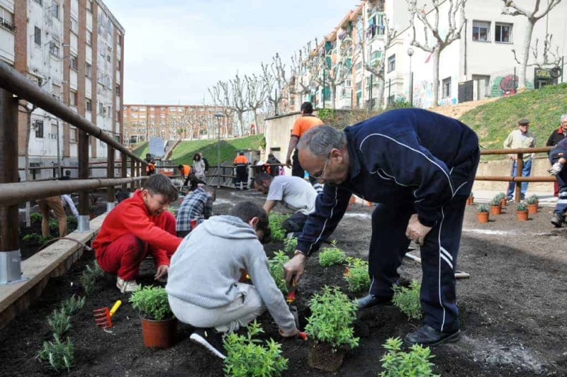 Un moment de la plantada popular del 4 d'abril