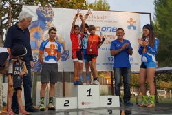 Laia Rodríguez al podi de la Copa Catalunya Infantil de BTT (Font: Susana Garcia)