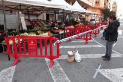 Mercat setmanal de Montornès Centre (Imatge del 20 de març de 2020)