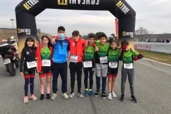 Els i les triatletes del Club Triatló Montornès que han participat en el Duatló Infantil de Granollers (imatge: CT Montornès)