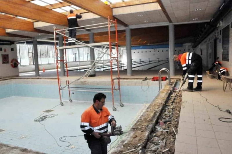 Reparacions a la piscina coberta