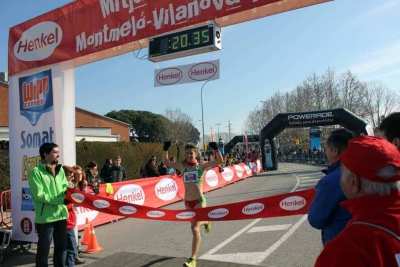 Montse Mas, guanyadora de la cursa dels 6 km 