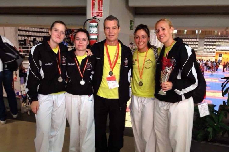 Equip sènior kumite del Karate Montornès en el XXXIX Campionat d'Espanya de Clubs (Foto: Club Karate Montornès)