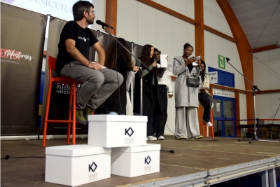 Exposició de les propostes a l'Assemblea Jove de 12 a 17 anys.