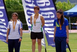 Anna Olea, or en els 100 metres llisos (Foto CA Montornès)