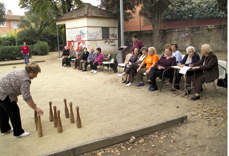 Campionat de bitlles i botxes durant la Festa de Sant Sadurní