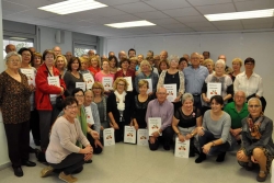 Foto de família durant la presentació del receptari