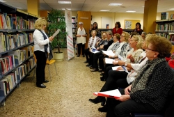 Lectura de poemes a la Biblioteca amb motiu del Dia Mundial de la Poesia