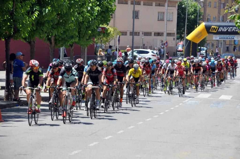 Cursa ciclista a Montornès Nord