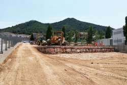 Obres de la nova zona d'esbarjo per a gossos al camí de la Justada