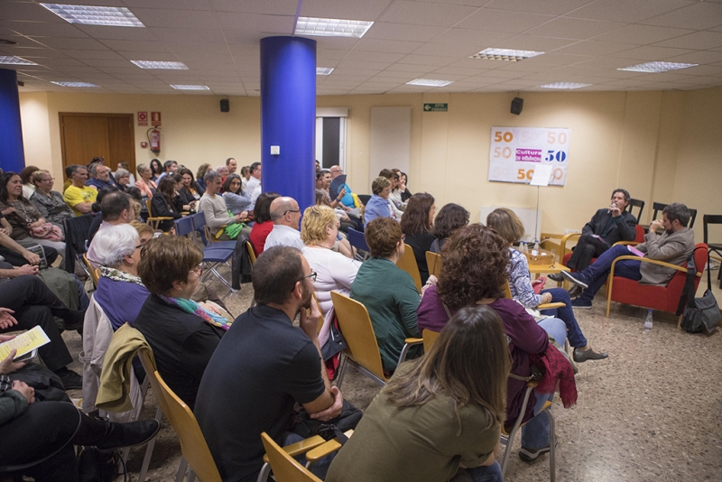 Revetlla de Sant Jordi a la Biblioteca