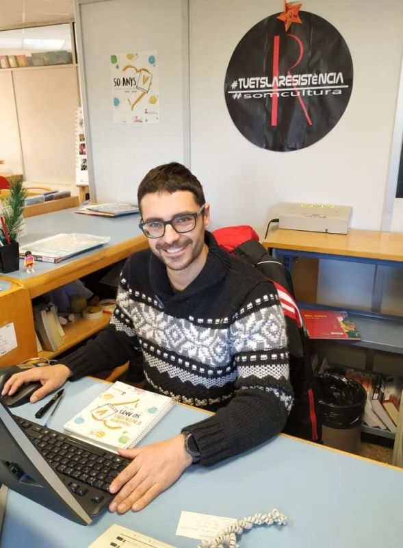 Jorge Martínez a la Biblioteca de Montornès.