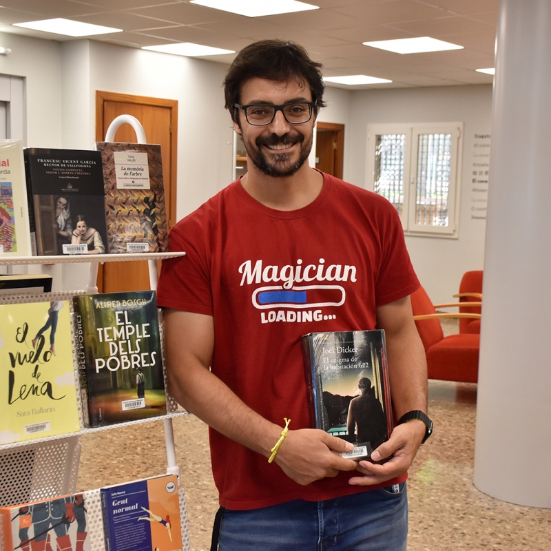 Jorge Martínez a la Biblioteca de Montornès.