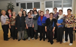 Participants al darrer taller de memòria desenvolupat al Casal de la Gent Grant de Montornès Nord 