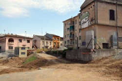 Feines de condicionament de l'emplaçament nou del transformador elèctric