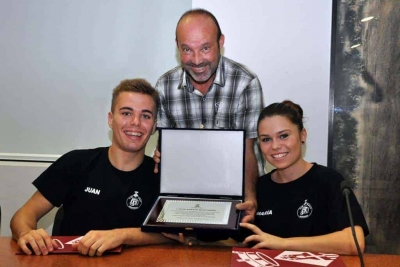 Juan García i María López, amb el President del Club Karate Montornès, Pedro Mendoza