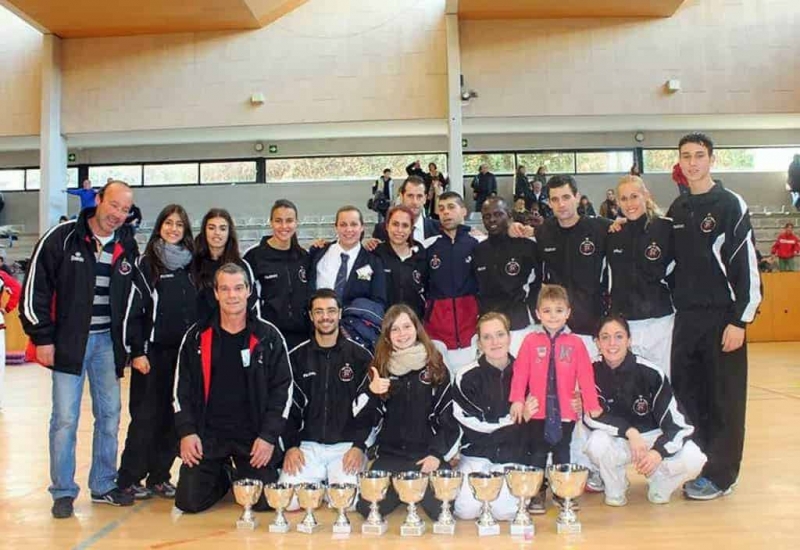 L'expedició montornesenca en el Campionat de Catalunya de Karate sènior. Foto: Club Karate Montornès