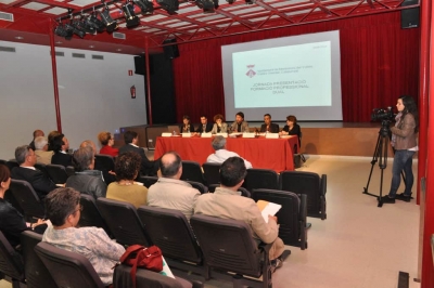 Un altre moment de la presentació, a l'Espai Cultural Montbarri