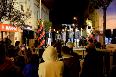 El cor MontCor de l'Escola Municipal de Música, Dansa i Aula de Teatre ha tancat l'acte amb un concert.