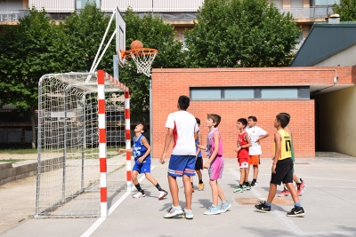 Activitats al campus del CB Vila de Montornès.