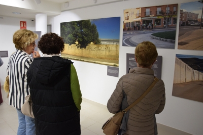 Un moment de la inauguració de l'exposició.