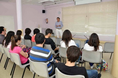 Les visites inclouen l'assessorament de tècnics dels departaments de Joventut i de Promoció Econòmica