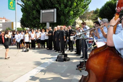 Coral de la Societat Coral la Lira i Cobla Canigó (2012)