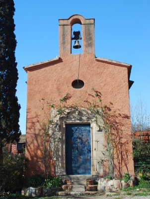 Ubicació original de l'escut a l'ermita de Sant Jaume